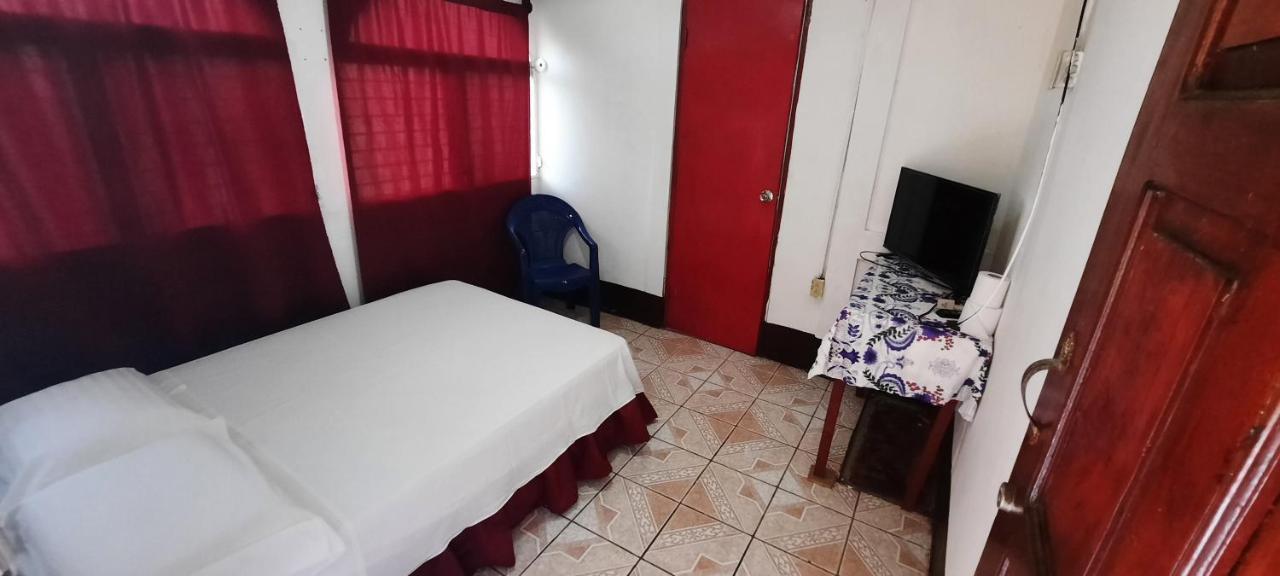 Tropical Dreams Hostel South End Экстерьер фото
